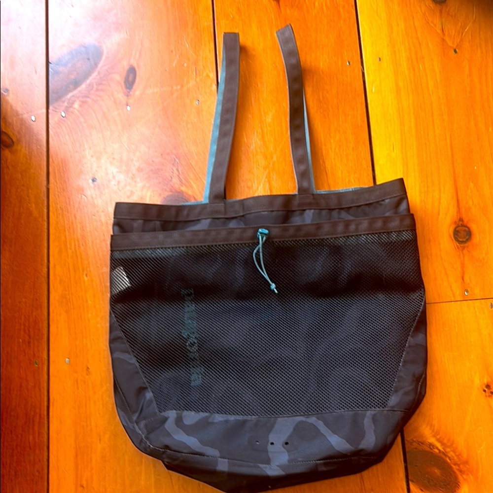 Patagonia Camo 32 L Planing Bag/ Backpack